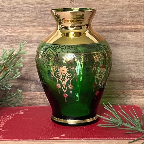 Vintage emerald green vecchia - vintage,