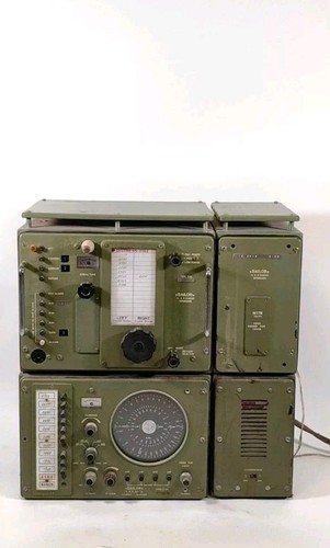 Old antique radio radar - old,